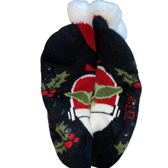 NEW Star Wars mandalorian cozy warmers/slippers with grips unisex - Picture 7 of 8